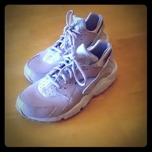 Womens Huarache shoes